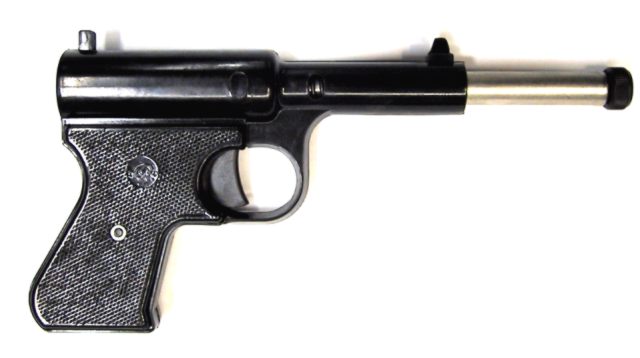 Vzduchová pistole - flusbrok - Lověna Lov 2